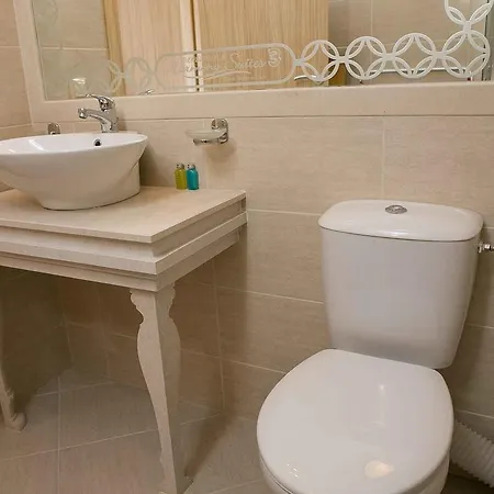Studio In Harmony Suites 3