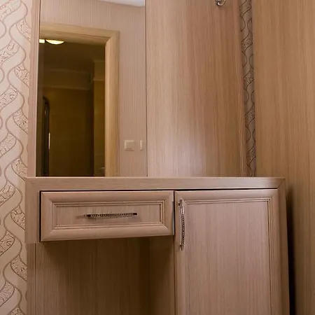 Апартамент Studio In Harmony Suites 3 *